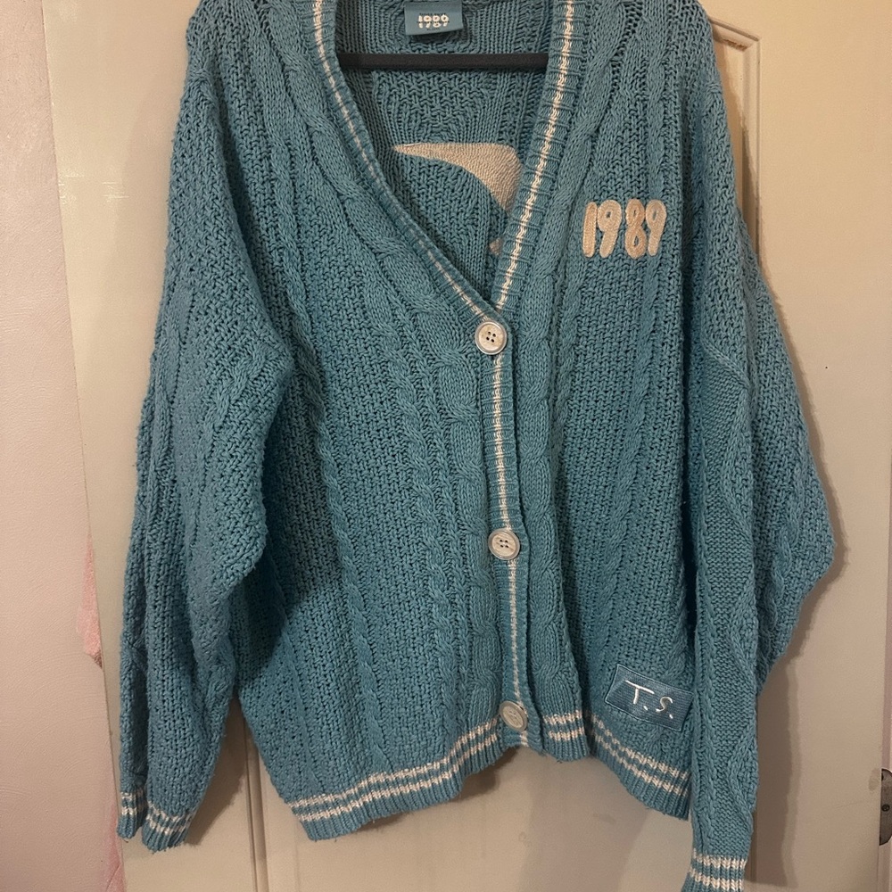 Taylor Swift 1989 Cardigan